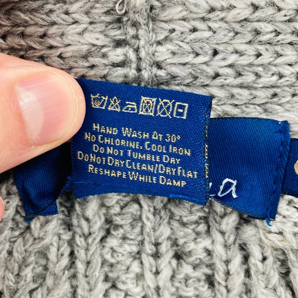 Nua Cable Knit Sweater Womens Small 100% Extra Fine Merino Wool Gray - Picture 7 of 10